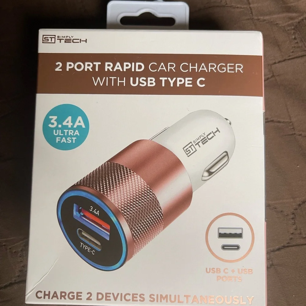 New 2 Port Rapid Car Charger With USB + USB Type C